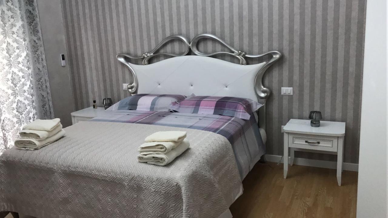 Bed and Breakfast Donna Margharet à Crotone Extérieur photo