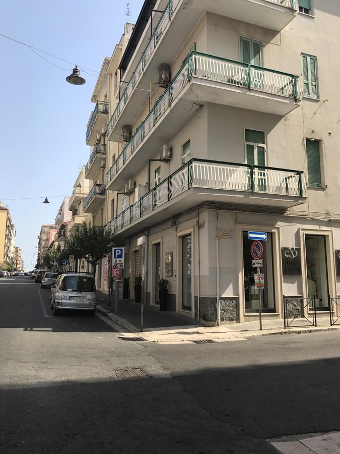 Bed and Breakfast Donna Margharet à Crotone Extérieur photo