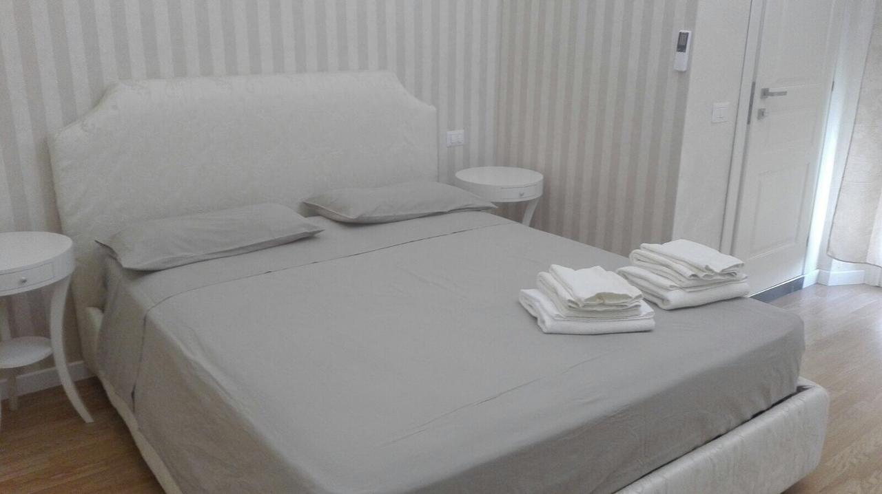 Bed and Breakfast Donna Margharet à Crotone Extérieur photo